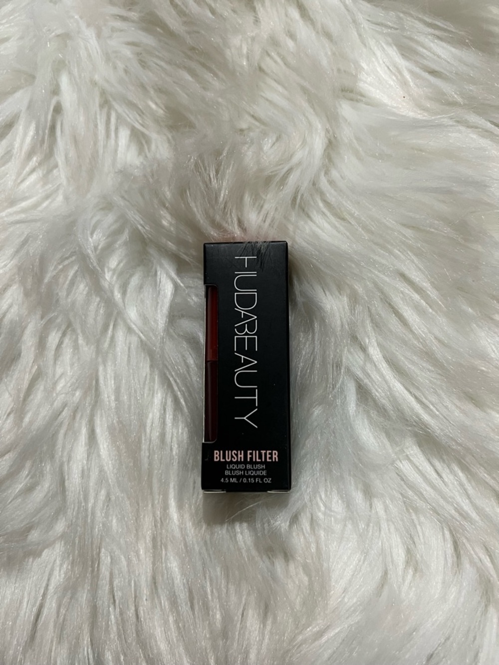 HUDA BEAUTY Blush Filter Liquid Blush - Deep Red